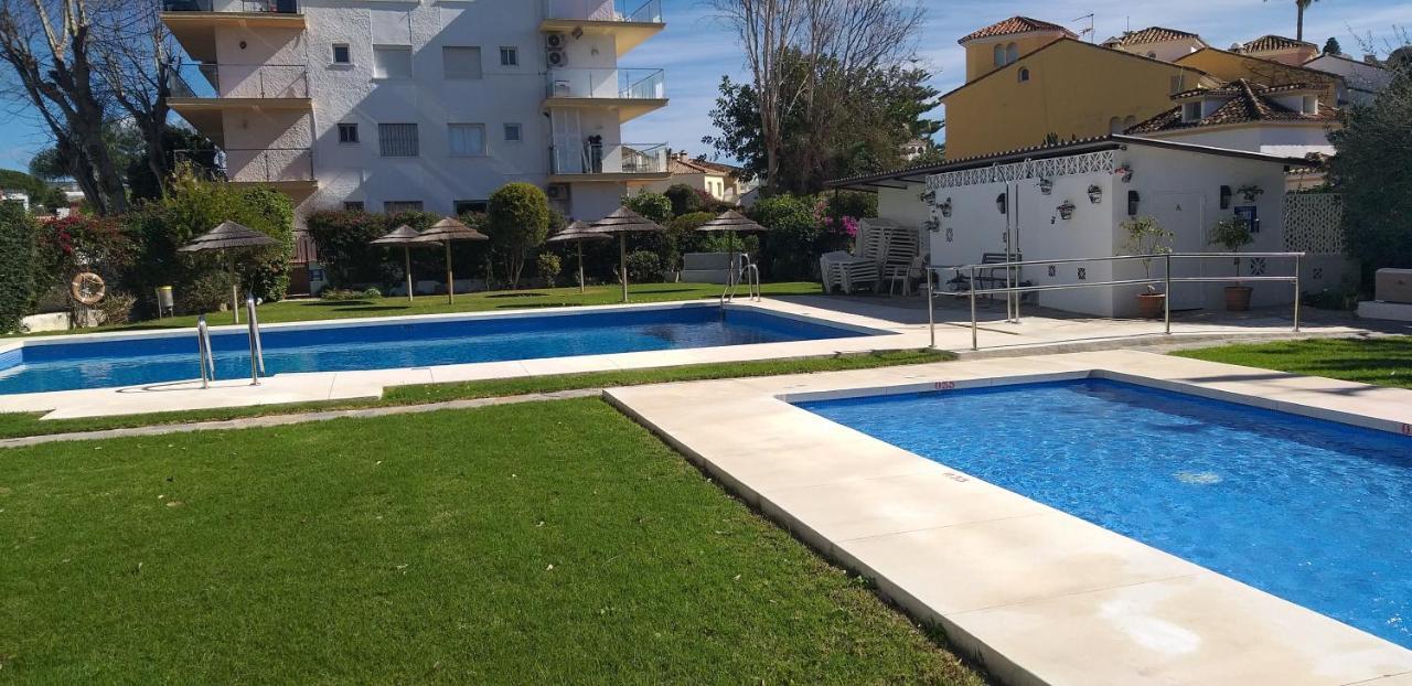 Apartamento En La Milla De Oro, A 100M De La Playa Apartment Marbella Exterior photo